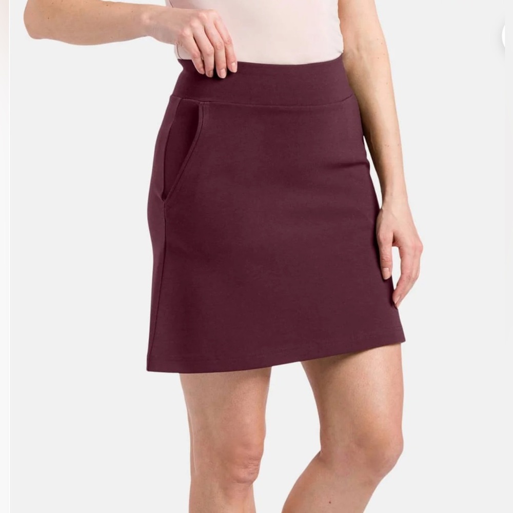 FISHERS FINERY Women's Ponte Knit A-Line Skirt with Pockets